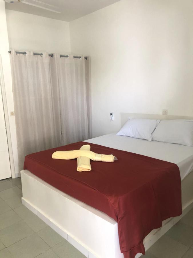 Отель Le Hbr De Saly Экстерьер фото